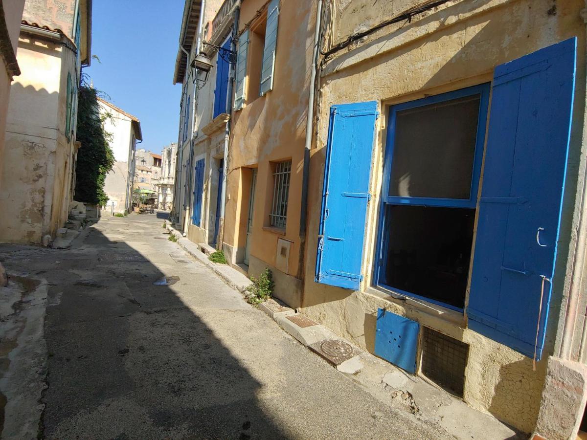 Charmante Maison Arlesienne A L'Ombre Des Arenes, De 2 A 5P Exterior photo